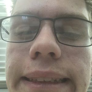 Meet your Posher, Travis